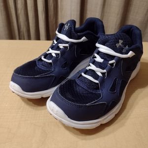 Under Armour Navy Blue Sneakers Shoes Size 9